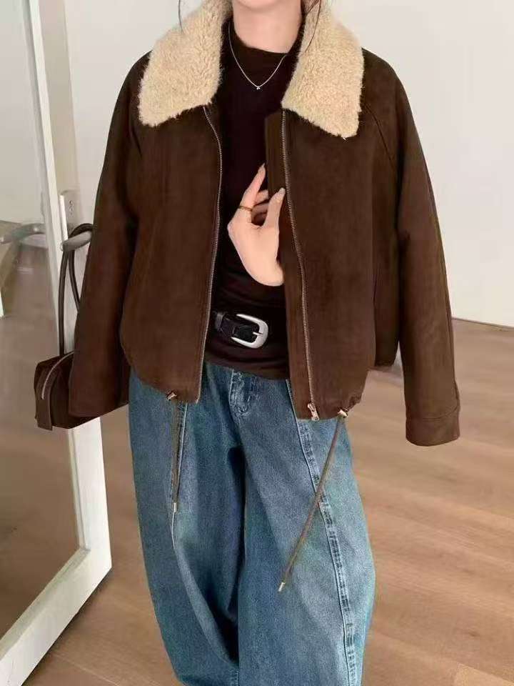 Lamb Wool Jacket Oversize Woma - огляд і ціна Outdoor Adventure Farm